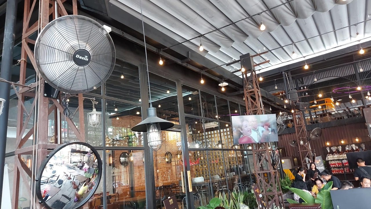lắp đặt quạt